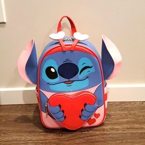 ❤️ Her Universe Disney Lilo & Stitch Lovebug Valentines Mini Backpack NWT